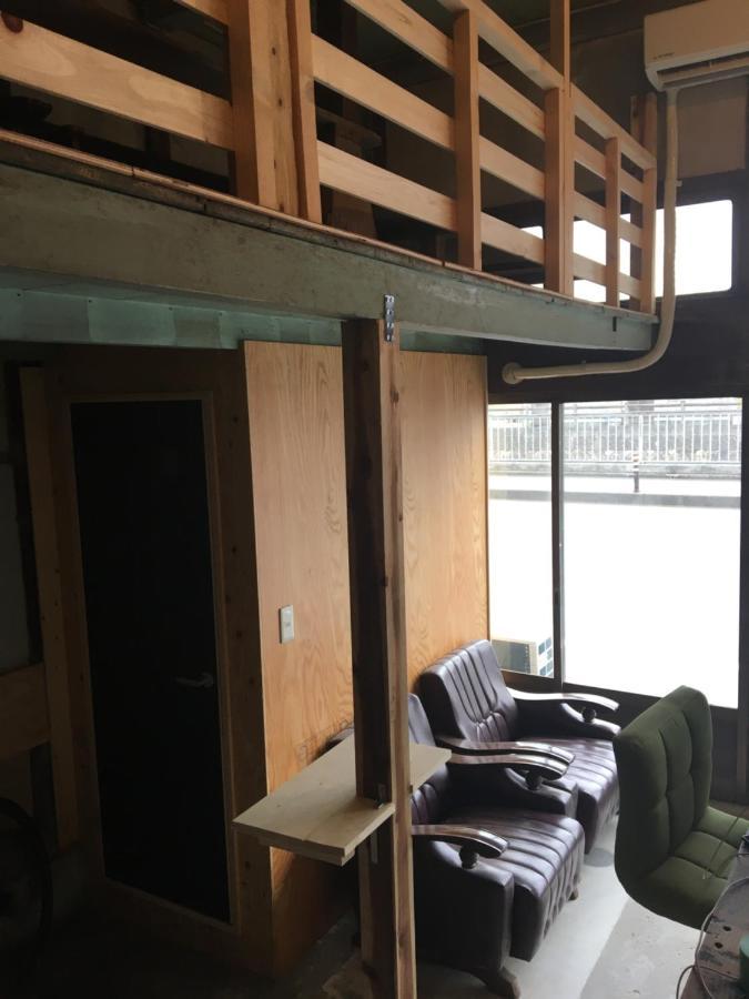 Bakushuku Den Guest House Brew Мацуяма Екстериор снимка