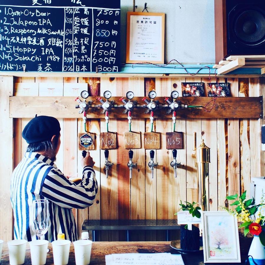 Bakushuku Den Guest House Brew Мацуяма Екстериор снимка